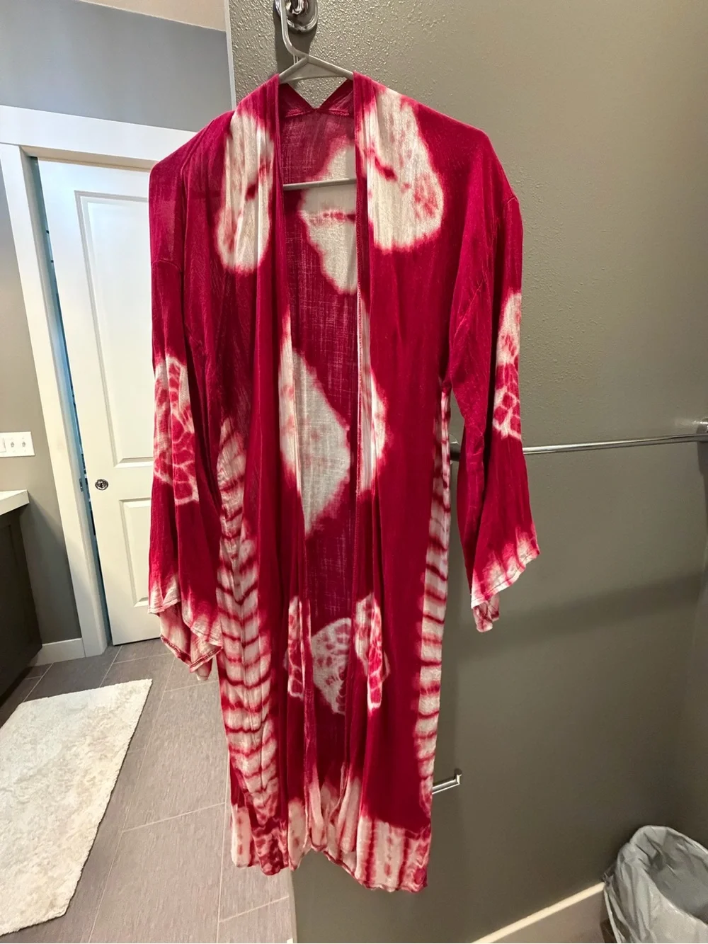 Tie-Dye Open-Front Kimono Cover-Up in Pink & White
